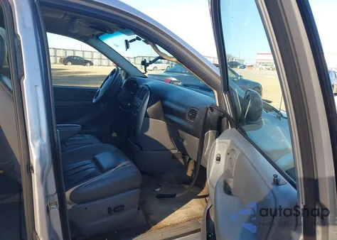 2007 Chrysler Town & Country Touring from USA, damaged, VIN 2A4GP54L27R136121